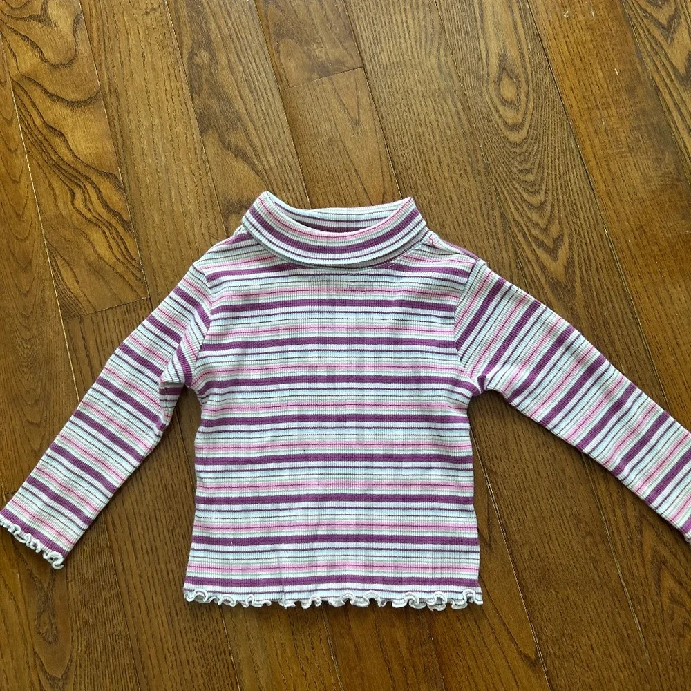 Faded Glory Vintage 2T top - Picture 1 of 6